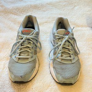 Light blue Gel-Contend Asics size 8.5 running shoes